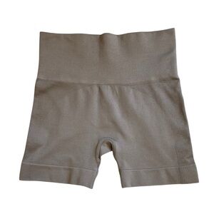 Set Active Tan Biker Shorts